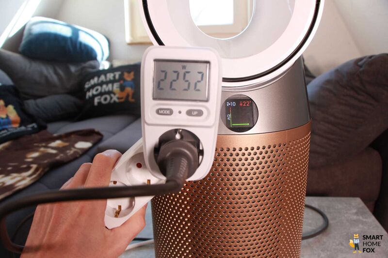 Auf maximaler Heizleistung verbraucht der Dyson Purifier Hot+Cool Formaldehyde HP09 2113 Watt.